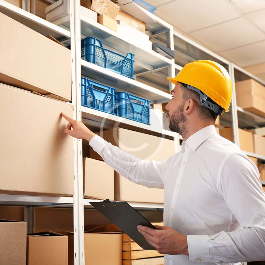 Box individuel de stockage à Châtellerault pour les professionnels